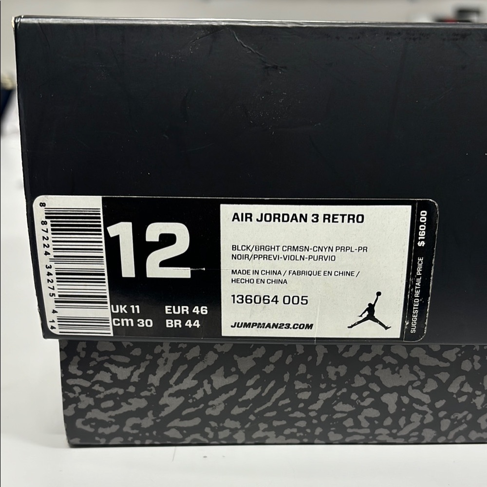 Air Jordan 3 Retro Sneakers - Black/Crimson